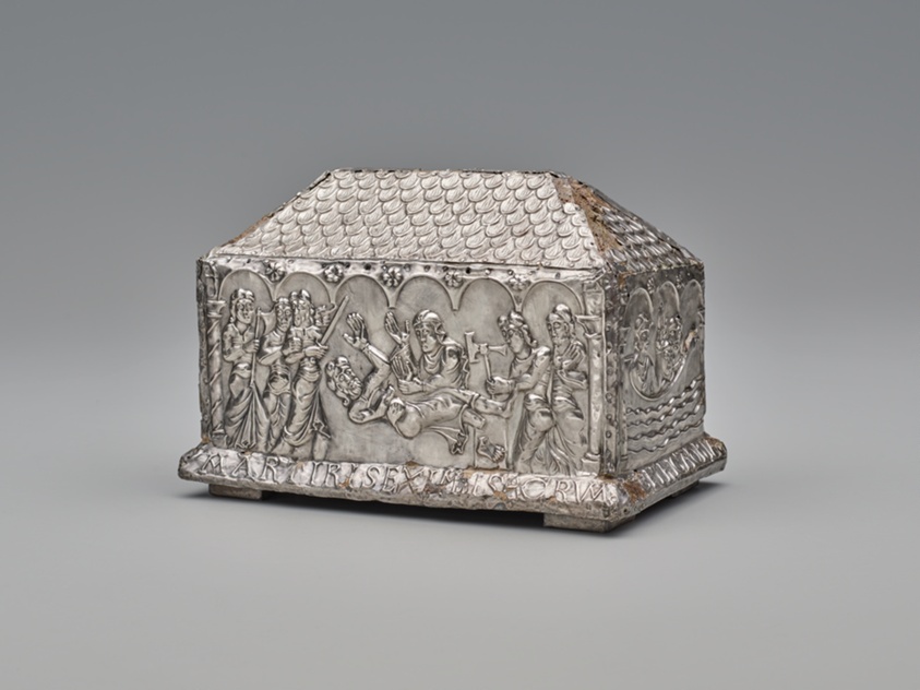 Reliquary casket perak dari León
